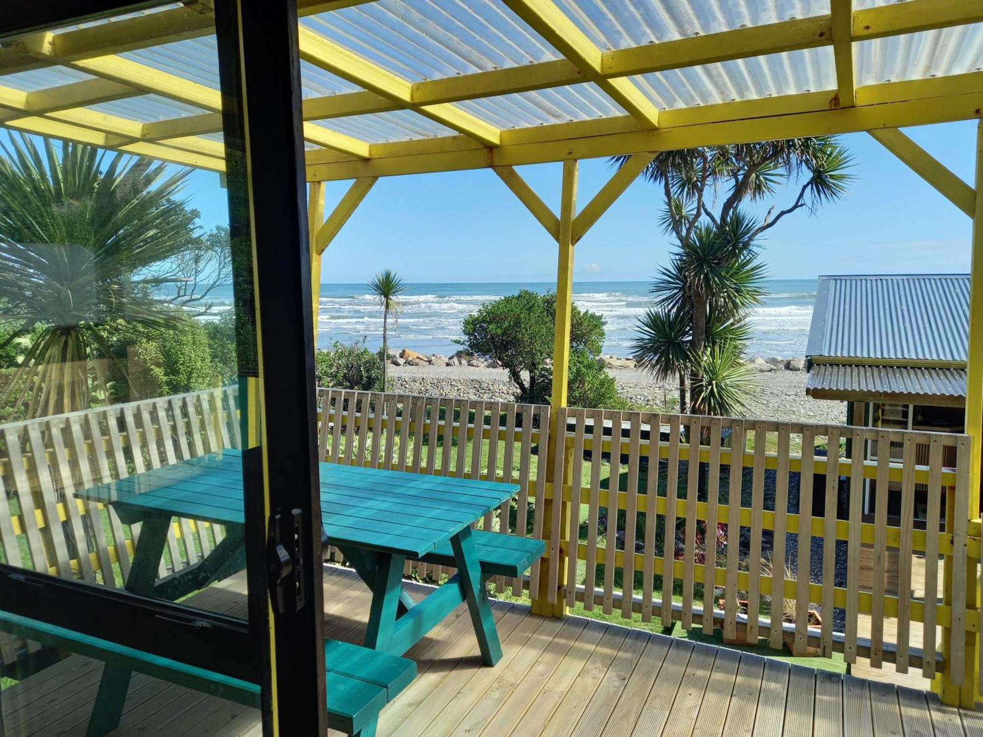 Punakaiki Beach Hostel Eksteriør bilde