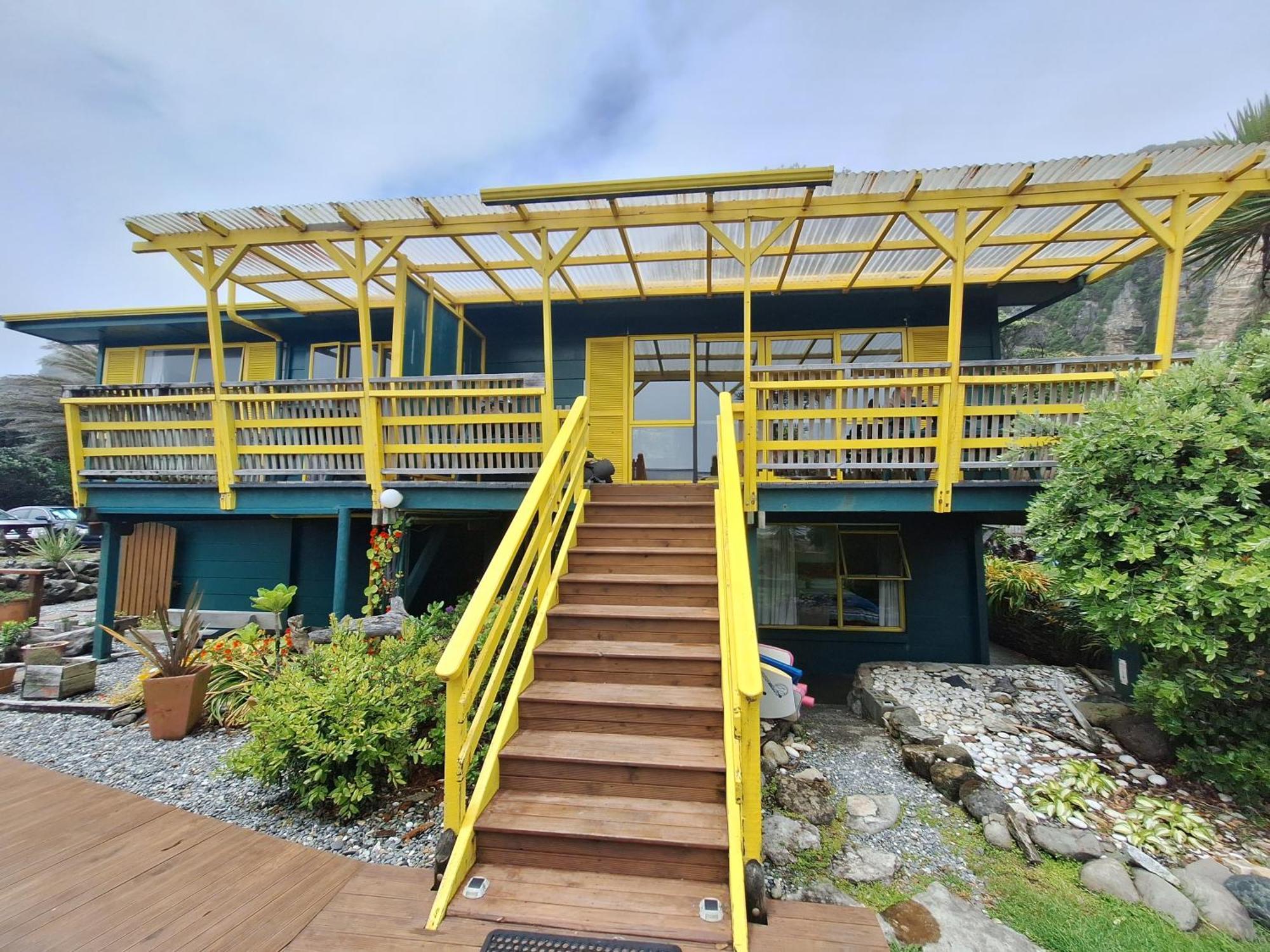 Punakaiki Beach Hostel Eksteriør bilde