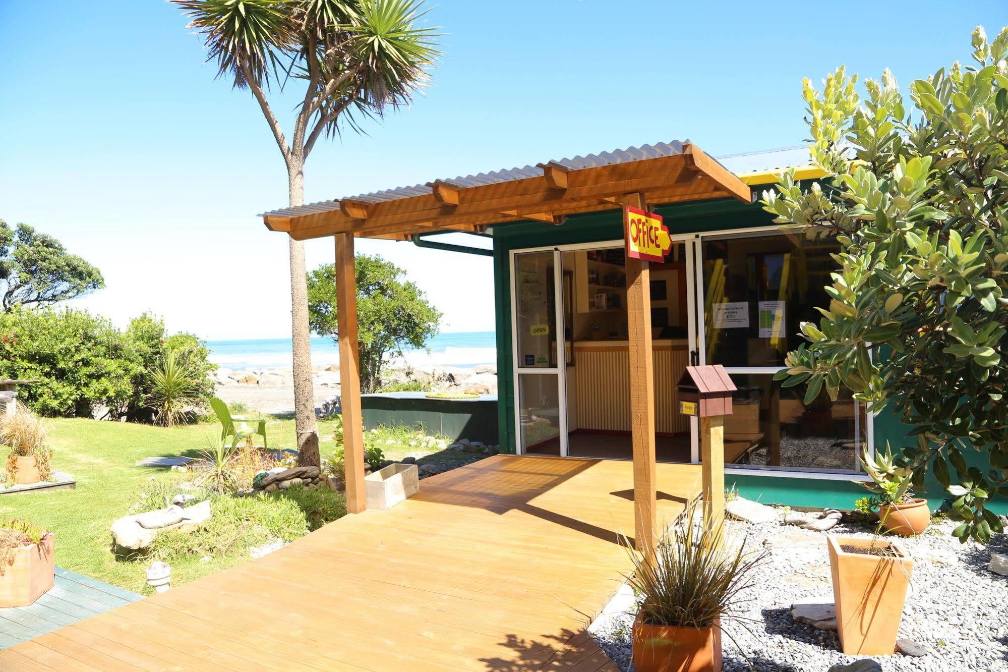 Punakaiki Beach Hostel Eksteriør bilde